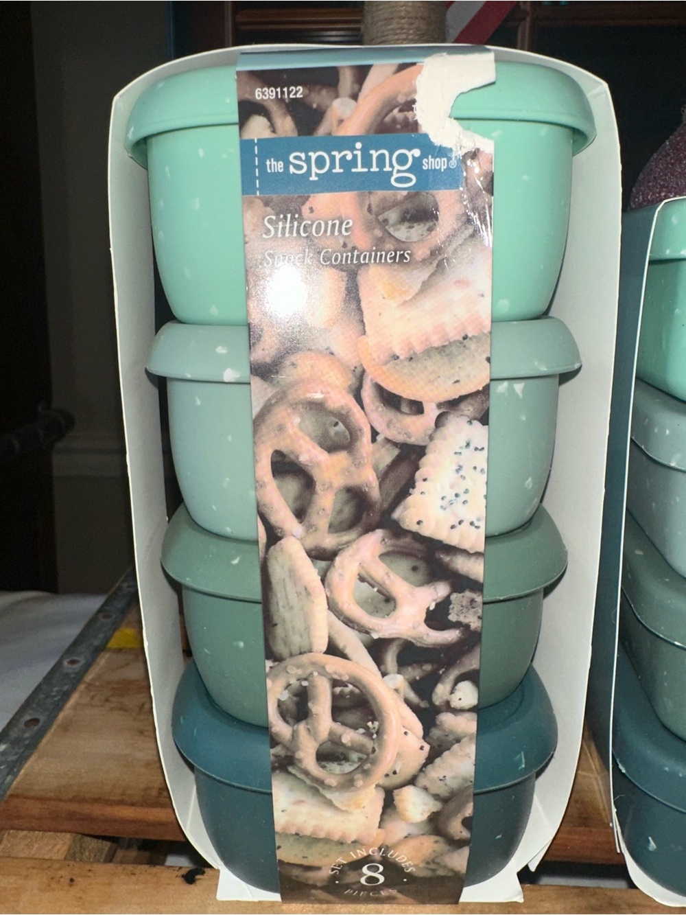 Silicone Snack Containers 6.7 Oz & 3.5 Oz - Mint & Teal Stackable Set ~ New - Picture 2 of 9